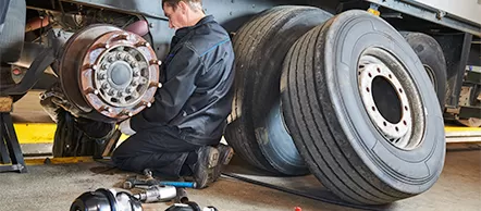 How Do Truck Brakes System Operate?