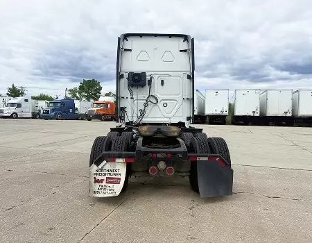 Freightliner Cascadia back side 