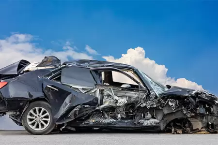 Two injured in serious two-car crash in west downtown Portland