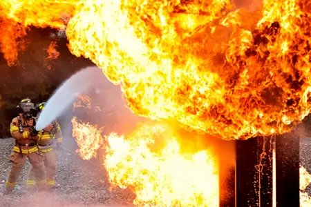 VIDEO: Firefighters respond to a late night condo blaze in Seaside