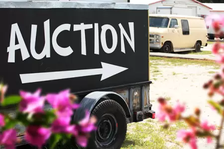 IMAGE: Iowa DOT MVE Warns Against Buying Trailers from Auctions