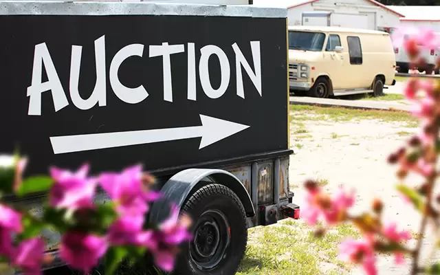 IMAGE: Iowa DOT MVE Warns Against Buying Trailers from Auctions