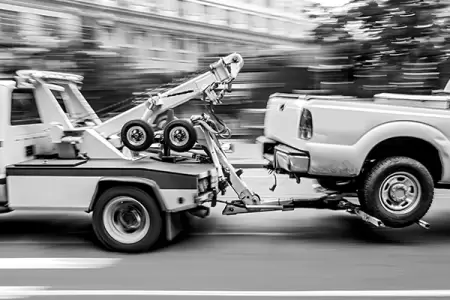 Deadly accident on a California highway: A woman died because of a flying off axle