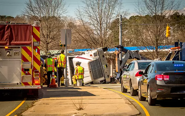 VIDEO: Severe accident involving a logging truck in Albany, GA