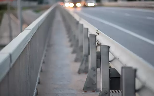 Terrifying Bridge Accident: Semi Truck Left Hanging After Lane Change Gone Wrong