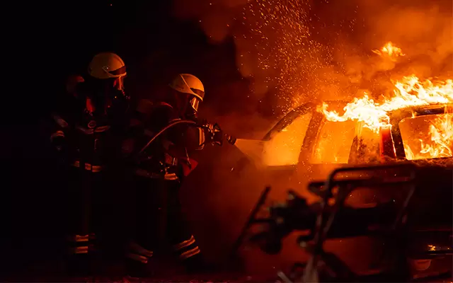 Car Fire Sparks Chaos on Interstate 95 in Maine, Leaving Five Injured in Pile-Up Crashes
